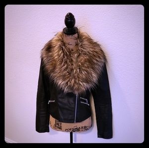 Forever 21 Faux Fur Long-Sleeved Black Jacket